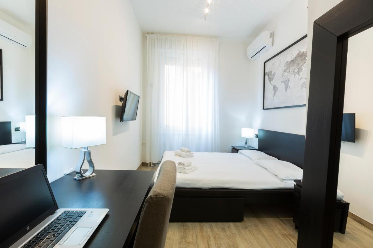 Yellow Line Apartment Милан Экстерьер фото